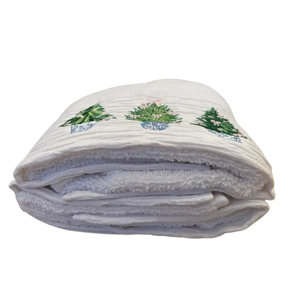 Christmas Hand Towels 2pc Embroidered Chinoiserie Christmas Trees Cotton NEW